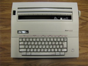 Scm Mark 100 Refurbished Electronic Typewriter