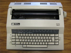 Scm-Mark I Refurbished Electronic Typewriter